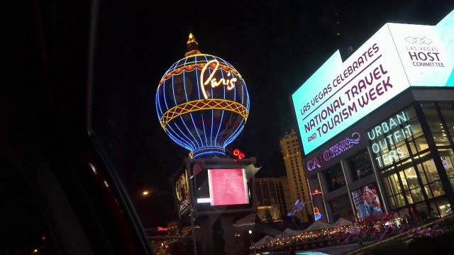 Превью Красотка с волосатой киской подарила мужу рождественский секс № 35060