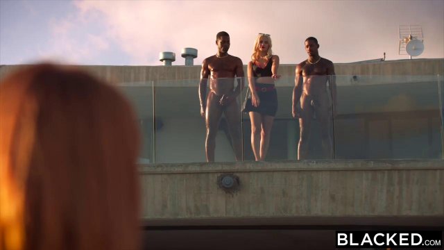 Превью Негры поимели двух белых проституток в межрасовой оргии толстыми членами № 38005