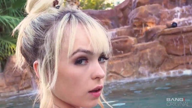 Превью Пацан понял, чего хочет его похотливая подружка и устроил ей грубый секс в масле № 39458